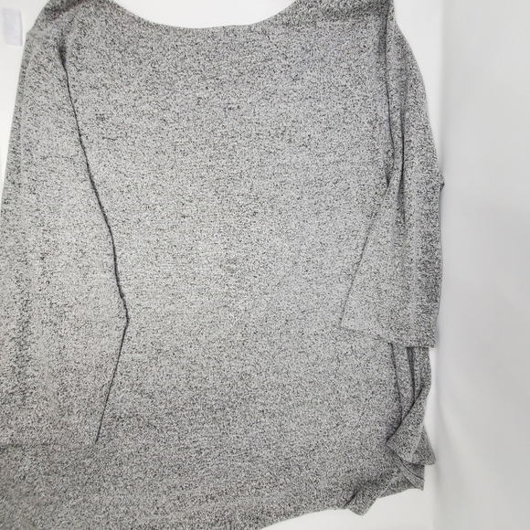 Gray Sweater- Women's- GREEN ENVELOPE- Size 2X - Picture 9 of 9